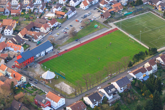 Vue aérienne de Terrain de football TSG Jockgrim à Jockgrim dans le département Rhénanie-Palatinat, Allemagne