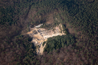 Rott dans le département Bas Rhin, France depuis l'avion