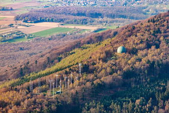 Vue aérienne de Systèmes radar à Lampertsloch dans le département Bas Rhin, France