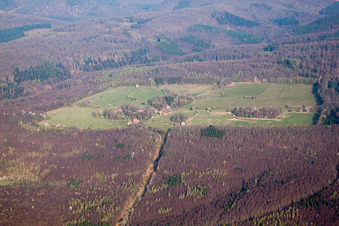 Enregistrement par drone de Mattstall dans le département Bas Rhin, France