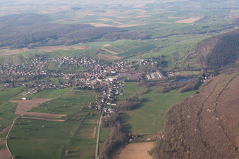 Oberbronn dans le département Bas Rhin, France depuis l'avion