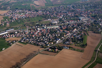 Soultz-sous-Forêts dans le département Bas Rhin, France vue d'en haut