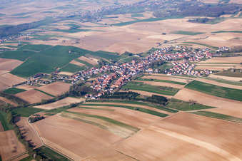 Siegen dans le département Bas Rhin, France vu d'un drone