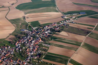 Vue aérienne de Siegen dans le département Bas Rhin, France