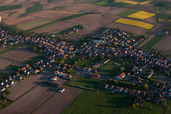 Enregistrement par drone de Schleithal dans le département Bas Rhin, France