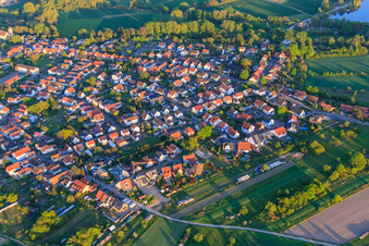 Vue aérienne de Rue Ketteler à Berg dans le département Rhénanie-Palatinat, Allemagne
