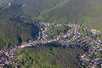 Quartier Hambach an der Weinstraße in Neustadt an der Weinstraße dans le département Rhénanie-Palatinat, Allemagne vue du ciel