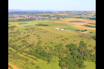 Vue aérienne de Aérodrome de Höllberg à Wülmersen dans le département Hesse, Allemagne