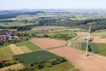 Vue aérienne de Quartier Langenthal in Trendelburg dans le département Hesse, Allemagne
