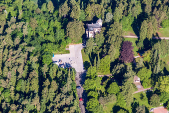 Vue oblique de Centre de formation du parc industriel métallurgique WBS à Beverungen dans le département Rhénanie du Nord-Westphalie, Allemagne