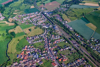 Vue aérienne de Quartier Ottbergen in Höxter dans le département Rhénanie du Nord-Westphalie, Allemagne