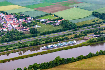 Vue oblique de Quartier Ottendorf in Gädheim dans le département Bavière, Allemagne