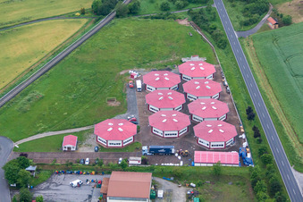 Vue aérienne de Technologie des élastomères Et à le quartier Westheim in Hammelburg dans le département Bavière, Allemagne