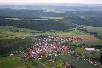 Vue aérienne de Karsbach dans le département Bavière, Allemagne