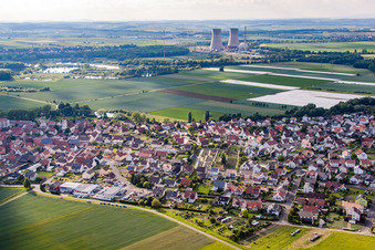 Vue d'oiseau de Quartier Heidenfeld in Röthlein dans le département Bavière, Allemagne