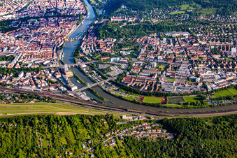 Vue aérienne de Quartier Altstadt in Würzburg dans le département Bavière, Allemagne