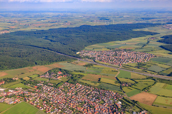 Vue aérienne de Vue de la ville depuis le nord-ouest (derrière l'A3 Kist) à Eisingen dans le département Bavière, Allemagne