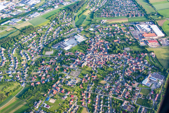 Vue aérienne de Quartier Hainstadt in Buchen dans le département Bade-Wurtemberg, Allemagne