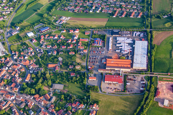 Vue aérienne de Locaux de l'usine Brickworks Braas GmbH - surface de vente et entrepôt Hainstadt à le quartier Hainstadt in Buchen dans le département Bade-Wurtemberg, Allemagne