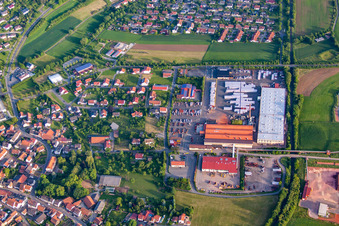 Photographie aérienne de Locaux de l'usine Brickworks Braas GmbH - surface de vente et entrepôt Hainstadt à le quartier Hainstadt in Buchen dans le département Bade-Wurtemberg, Allemagne