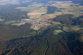 Vue aérienne de Du nord-ouest à le quartier Krumbach in Limbach dans le département Bade-Wurtemberg, Allemagne