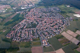 Quartier Sankt Leon in St. Leon-Rot dans le département Bade-Wurtemberg, Allemagne vue du ciel