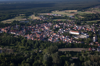Vue d'oiseau de Lauterbourg dans le département Bas Rhin, France