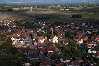 Oberlauterbach dans le département Bas Rhin, France depuis l'avion
