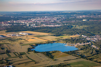 Vue aérienne de Approche en vol plané à le quartier Silberstreifen in Rheinstetten dans le département Bade-Wurtemberg, Allemagne