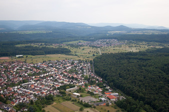 Vue aérienne de Quartier Spessart in Ettlingen dans le département Bade-Wurtemberg, Allemagne