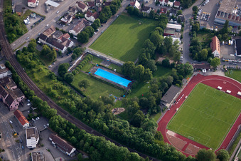 Vue aérienne de Terrain de sport - terrain de football VfL Center Herrenberg à Herrenberg dans le département Bade-Wurtemberg, Allemagne