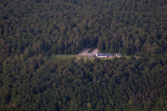 Vue aérienne de VF Mönchberg à le quartier Mönchberg in Herrenberg dans le département Bade-Wurtemberg, Allemagne