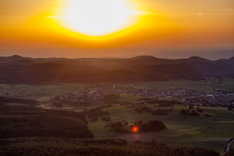 Vue aérienne de Quartier Großengstingen in Engstingen dans le département Bade-Wurtemberg, Allemagne