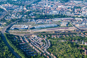 Vue aérienne de IKEA et Mediamart à le quartier Weststadt in Ulm dans le département Bade-Wurtemberg, Allemagne