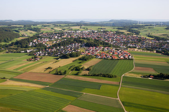 Vue aérienne de Du nord à le quartier Feldstetten in Laichingen dans le département Bade-Wurtemberg, Allemagne
