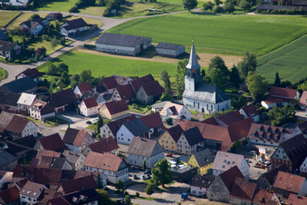 Vue aérienne de Saint-Gall à le quartier Feldstetten in Laichingen dans le département Bade-Wurtemberg, Allemagne
