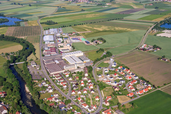 Vue aérienne de Zone industrielle de Riedstraße avec Stöhr Logistik GmbH et ZEG Central Purchasing Wood + Plastics eG à Rottenacker dans le département Bade-Wurtemberg, Allemagne