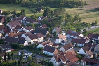 Vue aérienne de Chapelle Saint-Oswald à Tiefenbach dans le département Bade-Wurtemberg, Allemagne