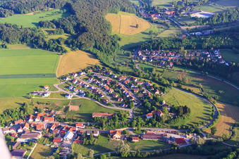 Vue aérienne de Hartstr à le quartier Dapfen in Gomadingen dans le département Bade-Wurtemberg, Allemagne