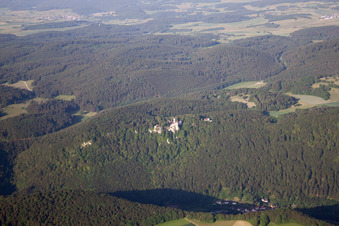 Vue aérienne de Château Lichtenstein à le quartier Honau in Lichtenstein dans le département Bade-Wurtemberg, Allemagne