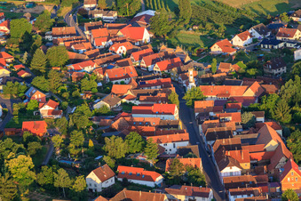 Vue aérienne de Et Hauptstr à Oberhausen dans le département Rhénanie-Palatinat, Allemagne