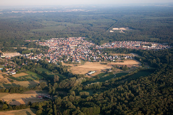 Enregistrement par drone de Soufflenheim dans le département Bas Rhin, France