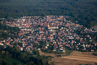 Image drone de Soufflenheim dans le département Bas Rhin, France