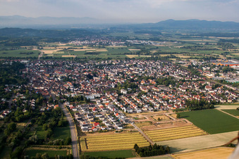 Vue aérienne de Herbolzheim dans le département Bade-Wurtemberg, Allemagne