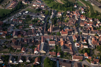 Eichstetten am Kaiserstuhl dans le département Bade-Wurtemberg, Allemagne depuis l'avion