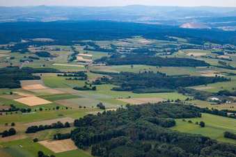 Vue aérienne de Fulda-Jossa, aérodrome à le quartier Jossa in Hosenfeld dans le département Hesse, Allemagne