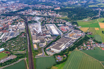 Vue aérienne de Zone industrielle Hermann-Muth-Straße du nord avec le groupe logistique ZUFALL - succursale Fulda, Papierfabrik Adolf Jass GmbH & Co KG et tegut... gute Lebensmittel GmbH & Co. KG à Fulda dans le département Hesse, Allemagne