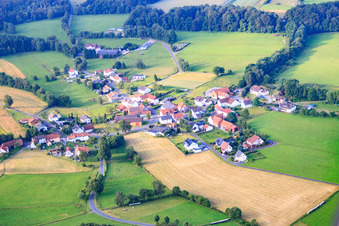 Vue aérienne de Pfaffenrod dans le département Hesse, Allemagne