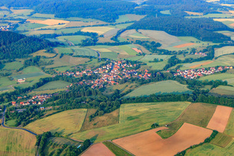 Vue aérienne de Vollmerz dans le département Hesse, Allemagne