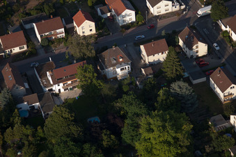 Quartier Dannstadt in Dannstadt-Schauernheim dans le département Rhénanie-Palatinat, Allemagne d'un drone